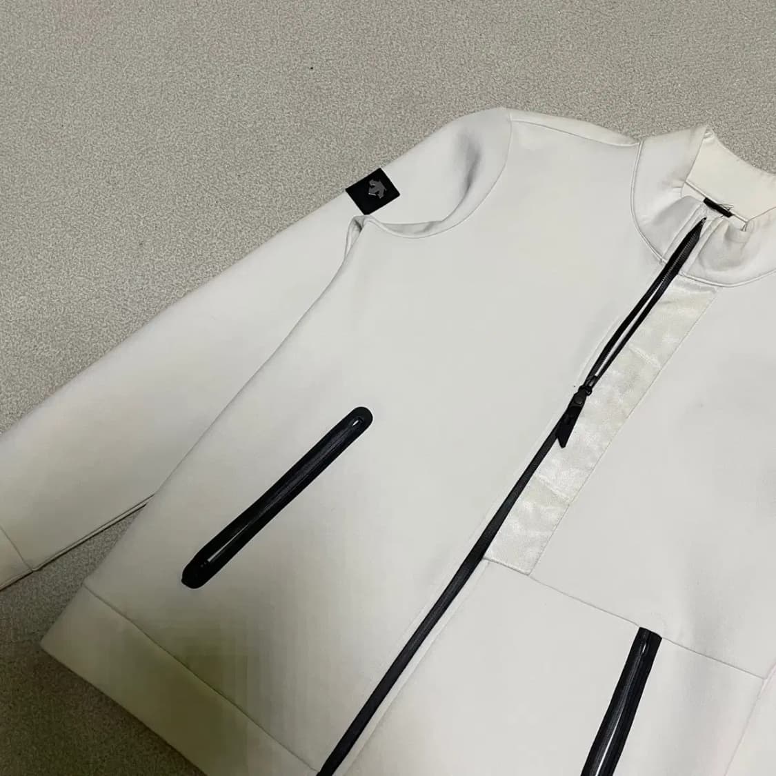 L 데상트 트레이닝복 집업 상의 N.2375 상품이미지2