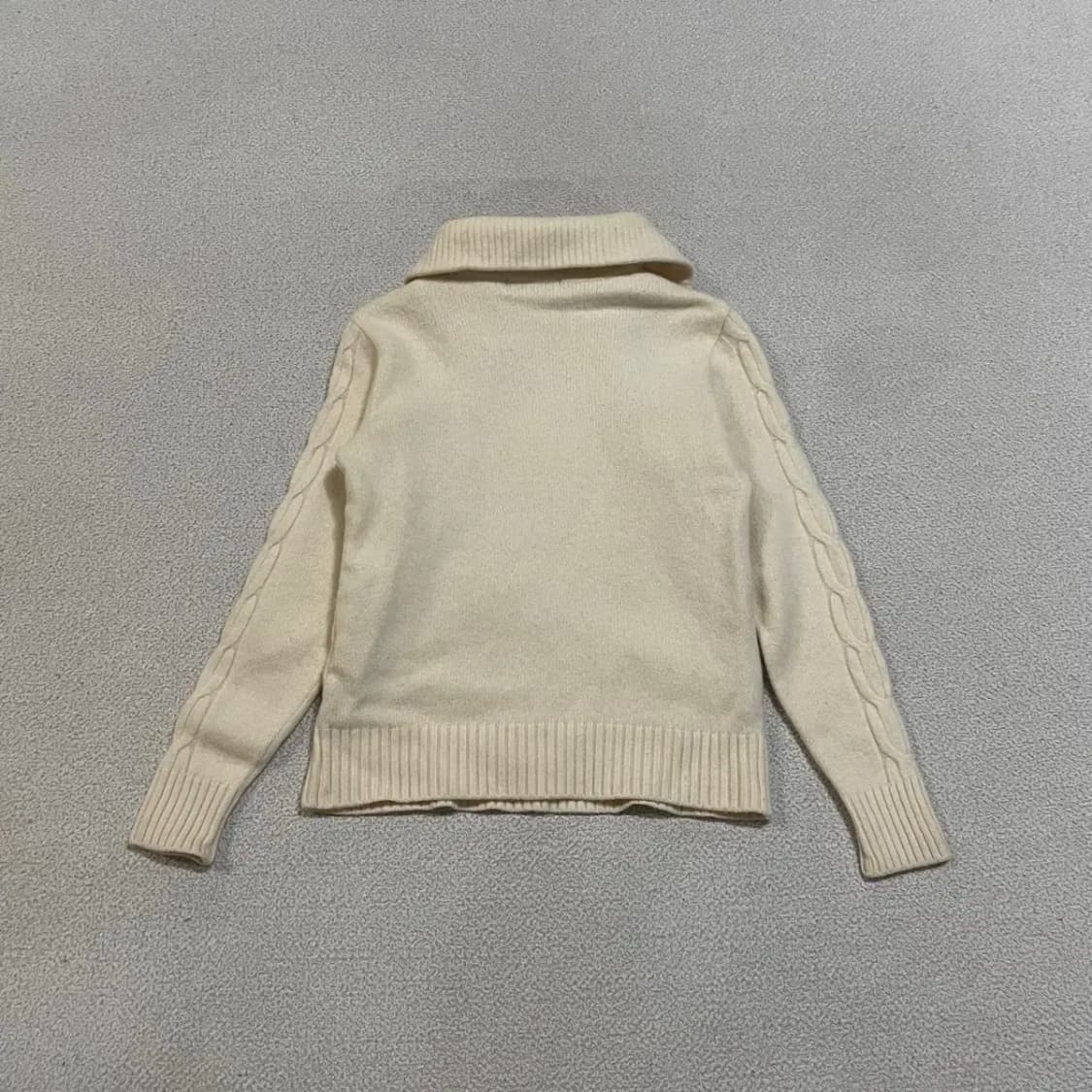 S 블랙앤화이트 여성 니트 N.2946 상품이미지3