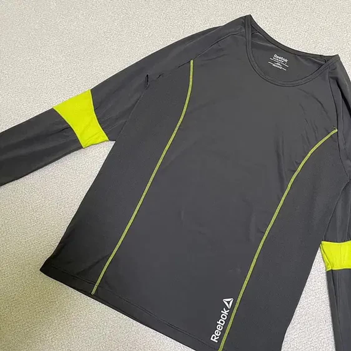 L 리복 기능성 긴팔티셔츠 N.404 상품이미지2