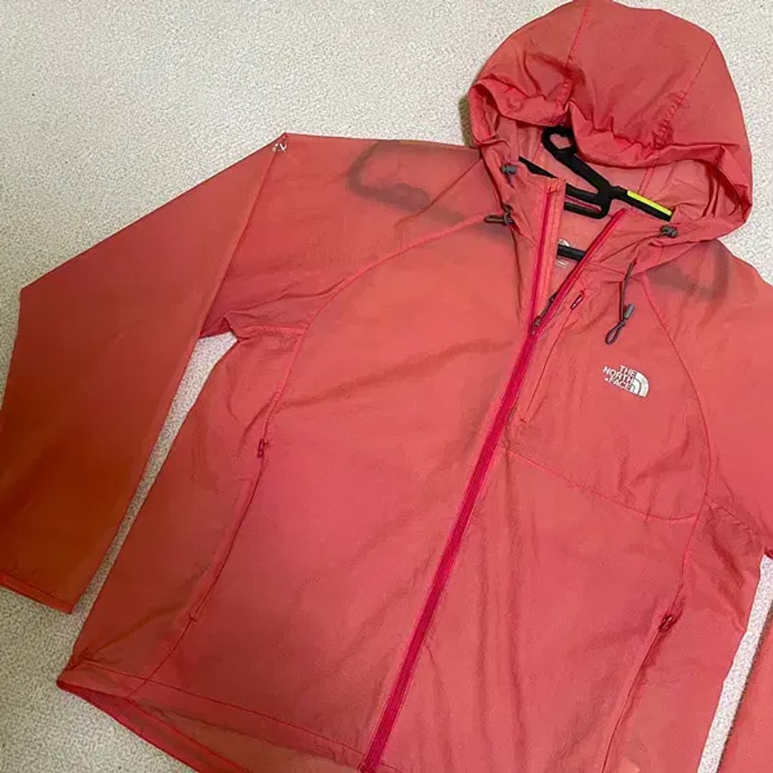 XL 노스페이스 여성용 경량 바람막이 N.490 상품이미지2