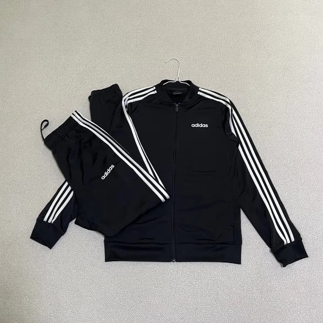 M 아디다스 트레이닝복 세트 N.1074 상품이미지1