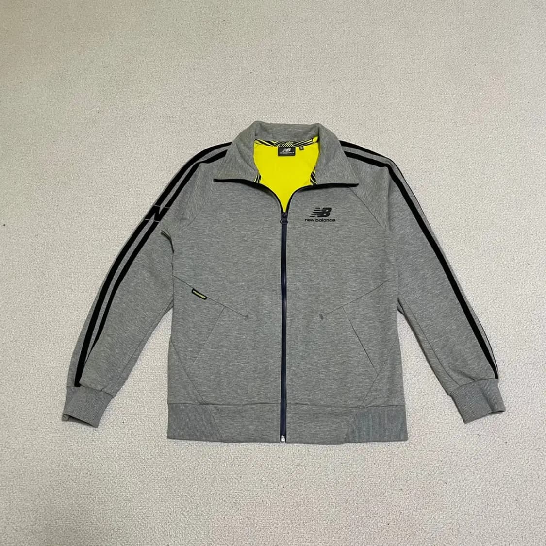 M 뉴발란스 윈드스크림 집업 상의 N.1141 상품이미지1