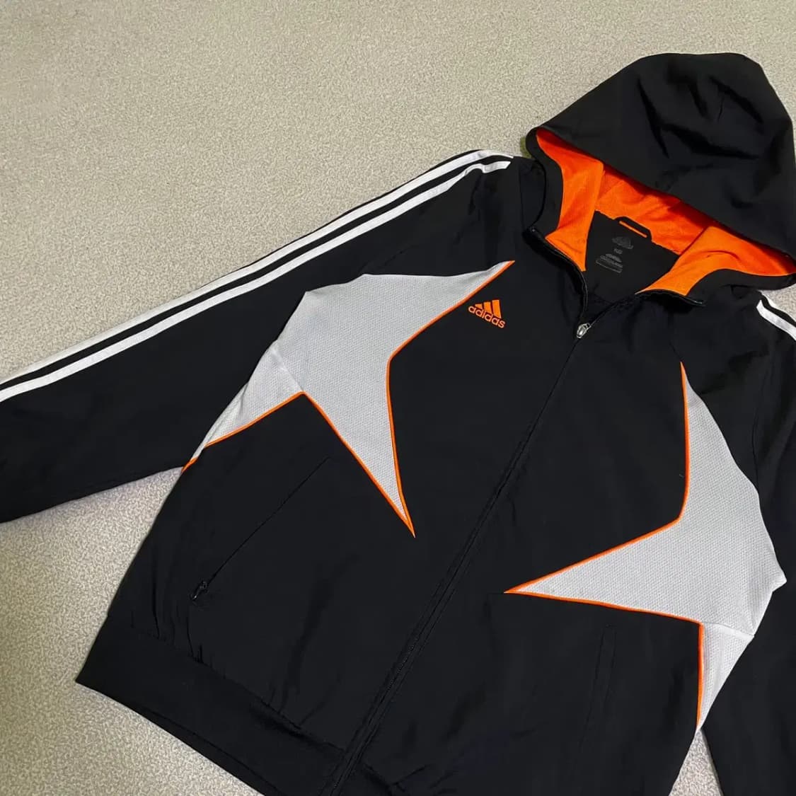 L 아디다스 바람막이 N.1469 상품이미지2