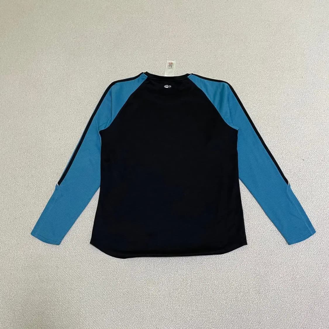 XL 아디다스 기능성 긴팔티셔츠 N.1640 상품이미지4