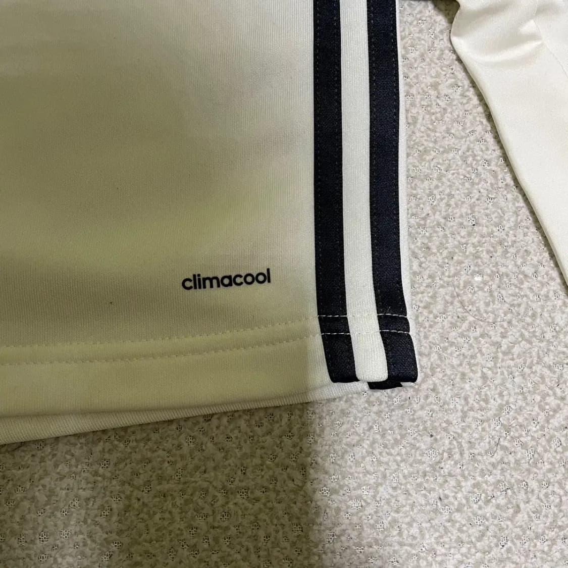 M 아디다스 독일 트레이닝탑 상의 N.2601 상품이미지3