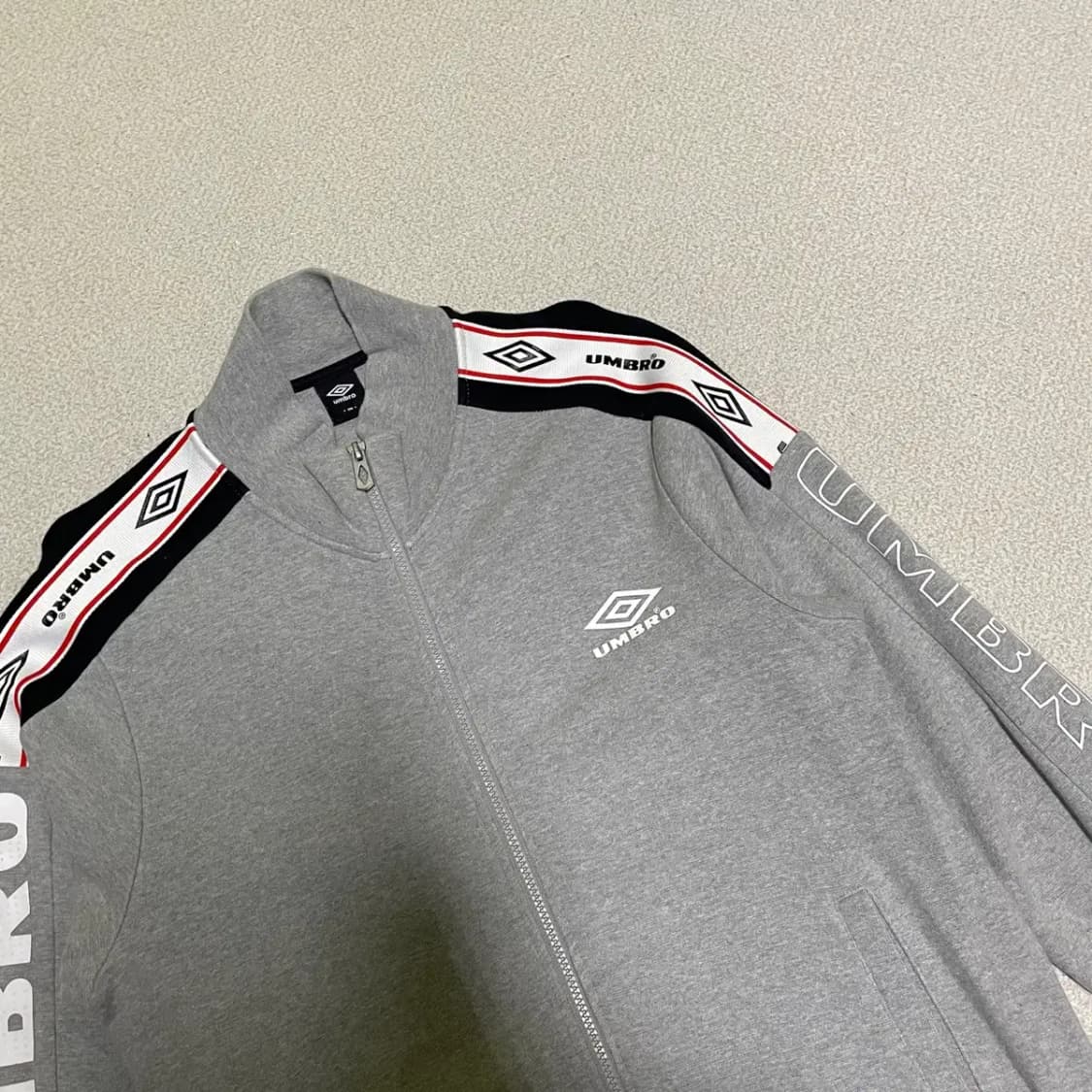 L 엄브로 트레이닝복 집업 상의 N.2679 상품이미지2