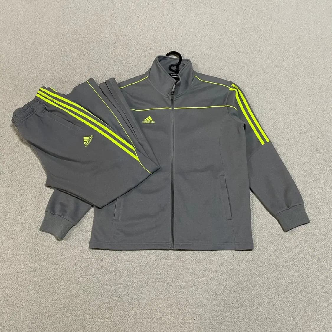 M 아디다스 트레이닝복 세트 N.3153 상품이미지1