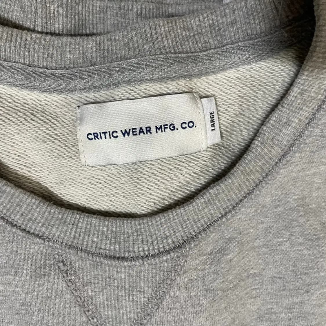 L 크리틱 라운드 맨투맨 N.3520 상품이미지6