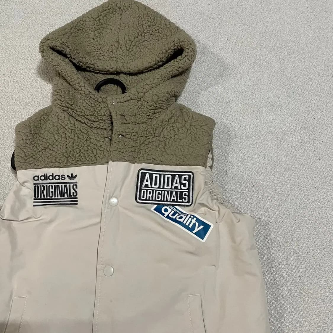 S 아디다스 패딩 조끼 N.3683 상품이미지3