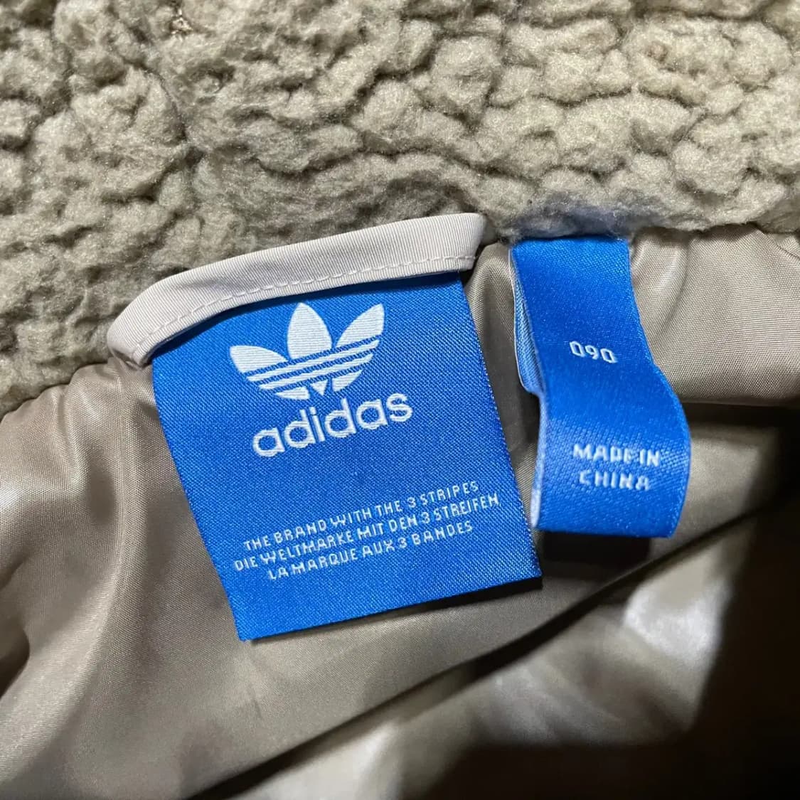 S 아디다스 패딩 조끼 N.3683 상품이미지7