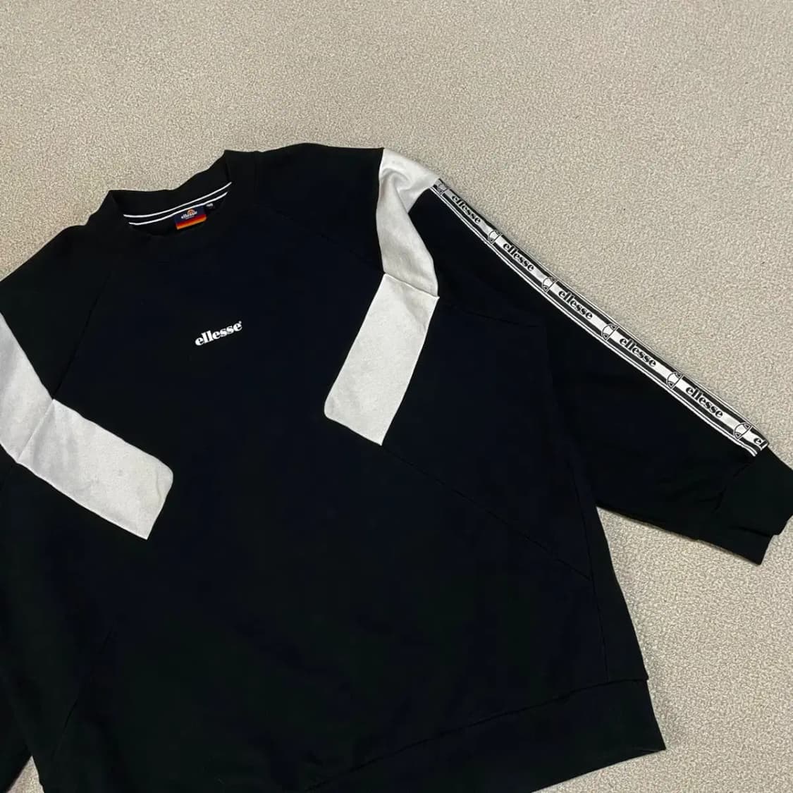 L 엘레쎄 사이드로고 맨투맨 N.3708 상품이미지2