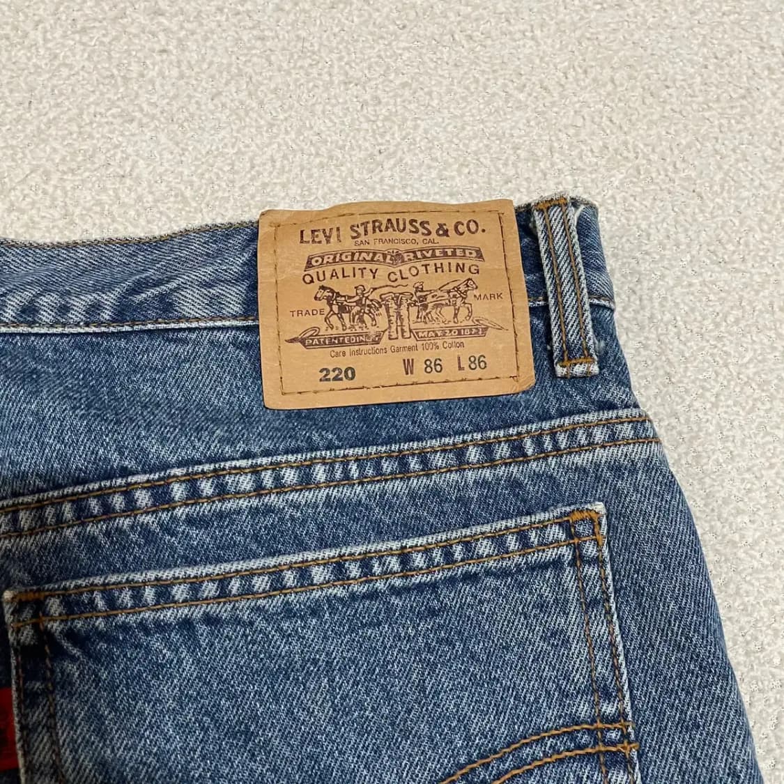 34 리바이스 220 오렌지탭 데님팬츠 N.3762 상품이미지4
