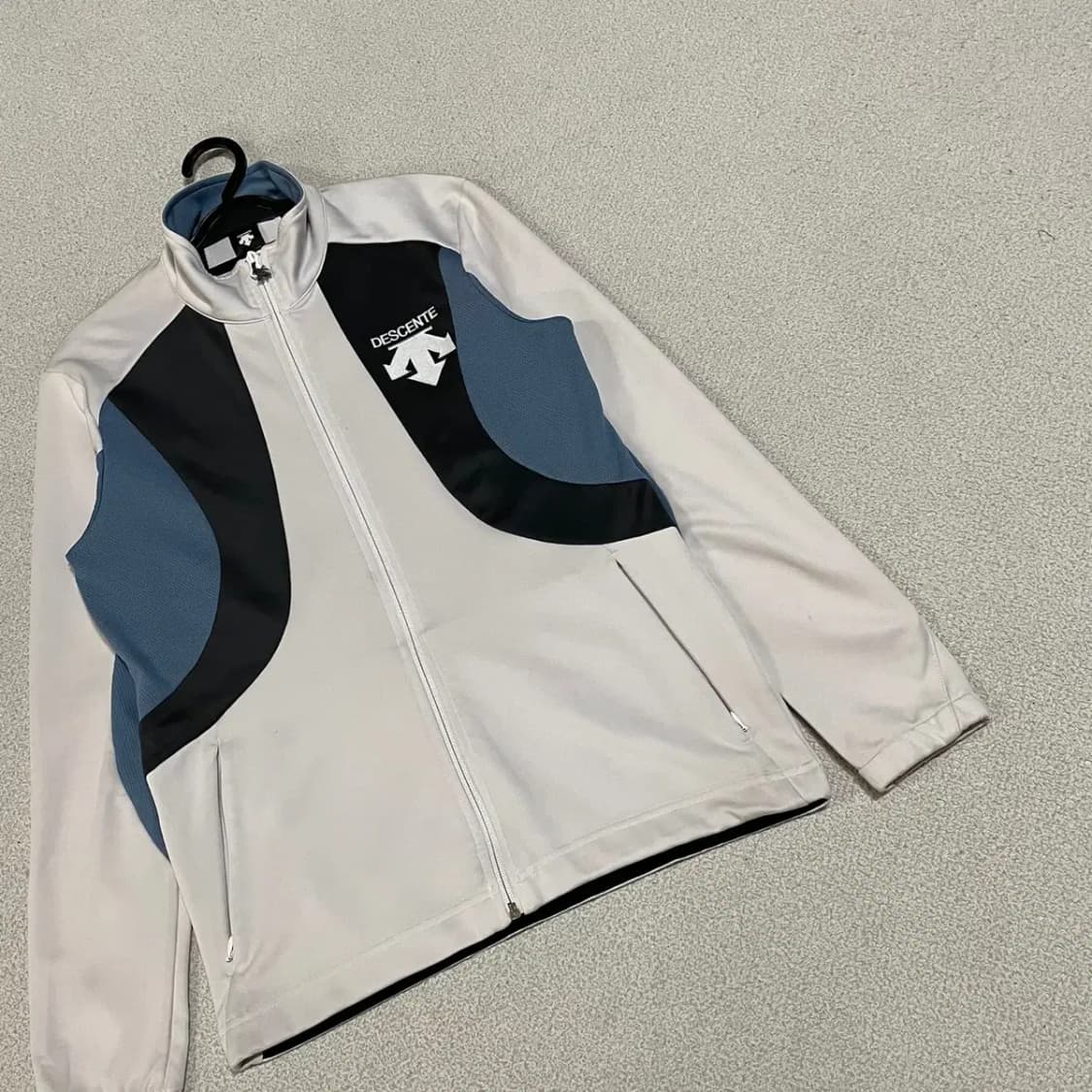 M 데상트 트레이닝복 져지 집업 N.3831 상품이미지2