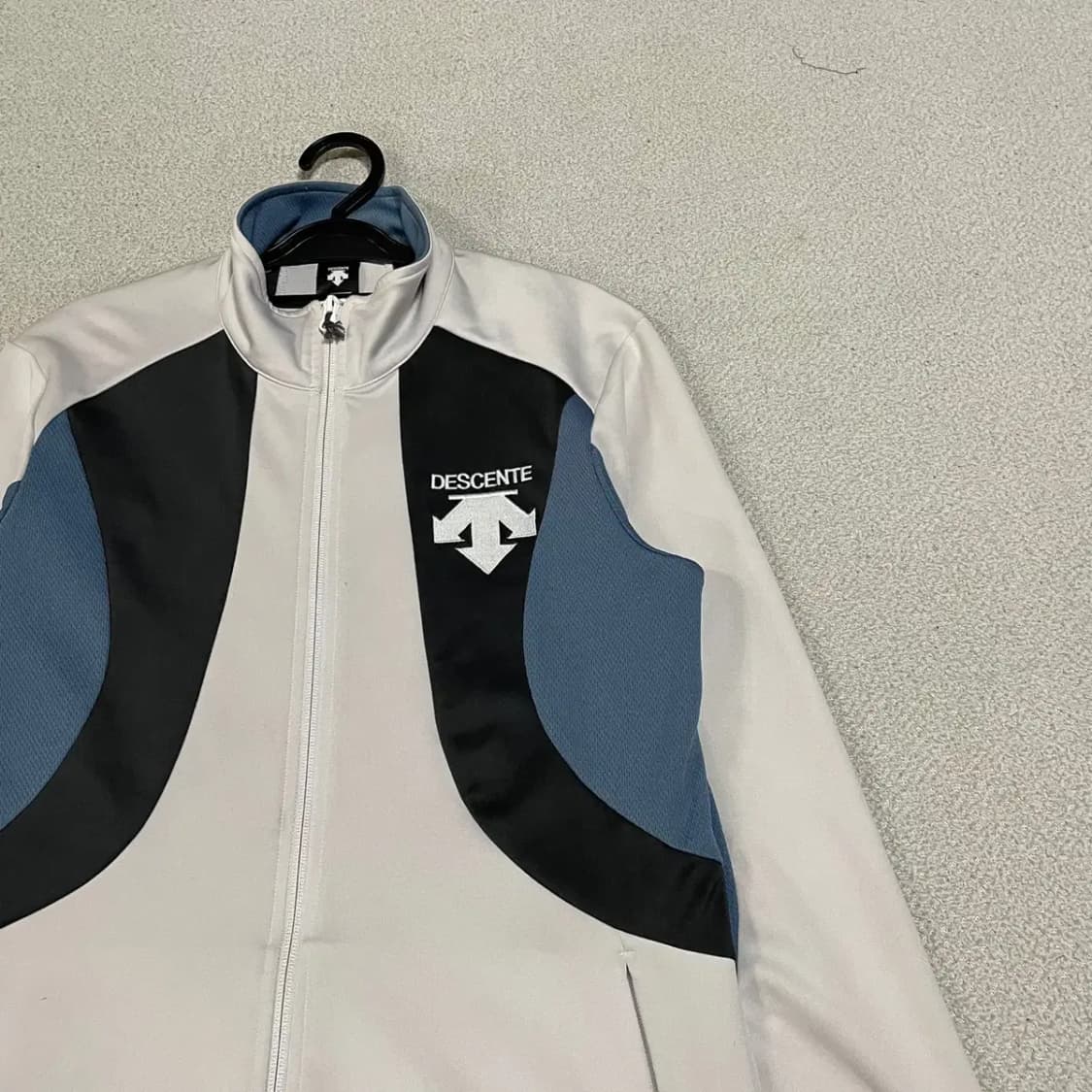 M 데상트 트레이닝복 져지 집업 N.3831 상품이미지3