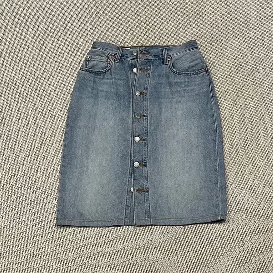 28 리바이스 여성 청 데님 치마 N.5548 상품이미지1