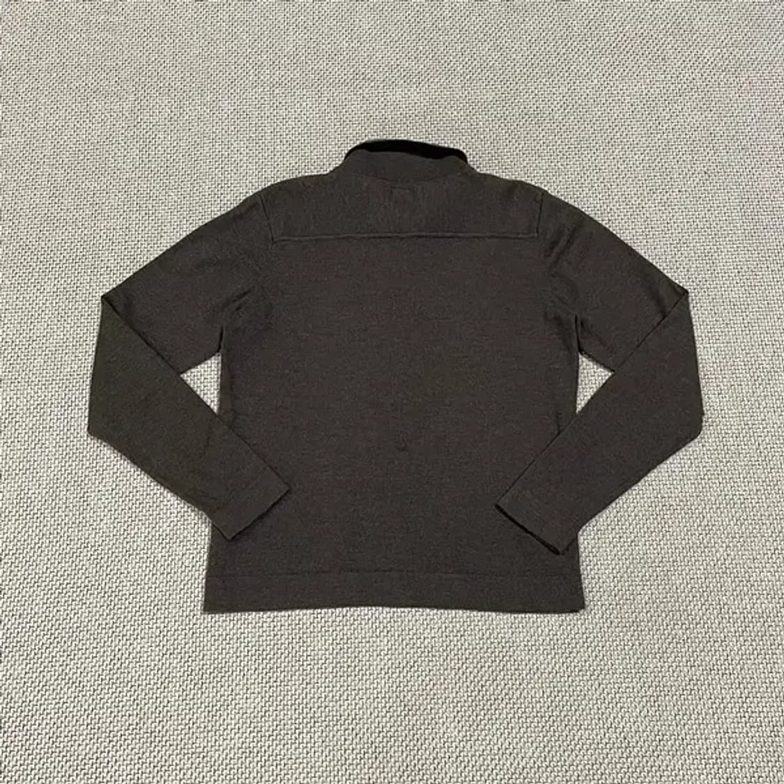 XL CP컴퍼니 여성 카라 니트 N.5722 상품이미지4