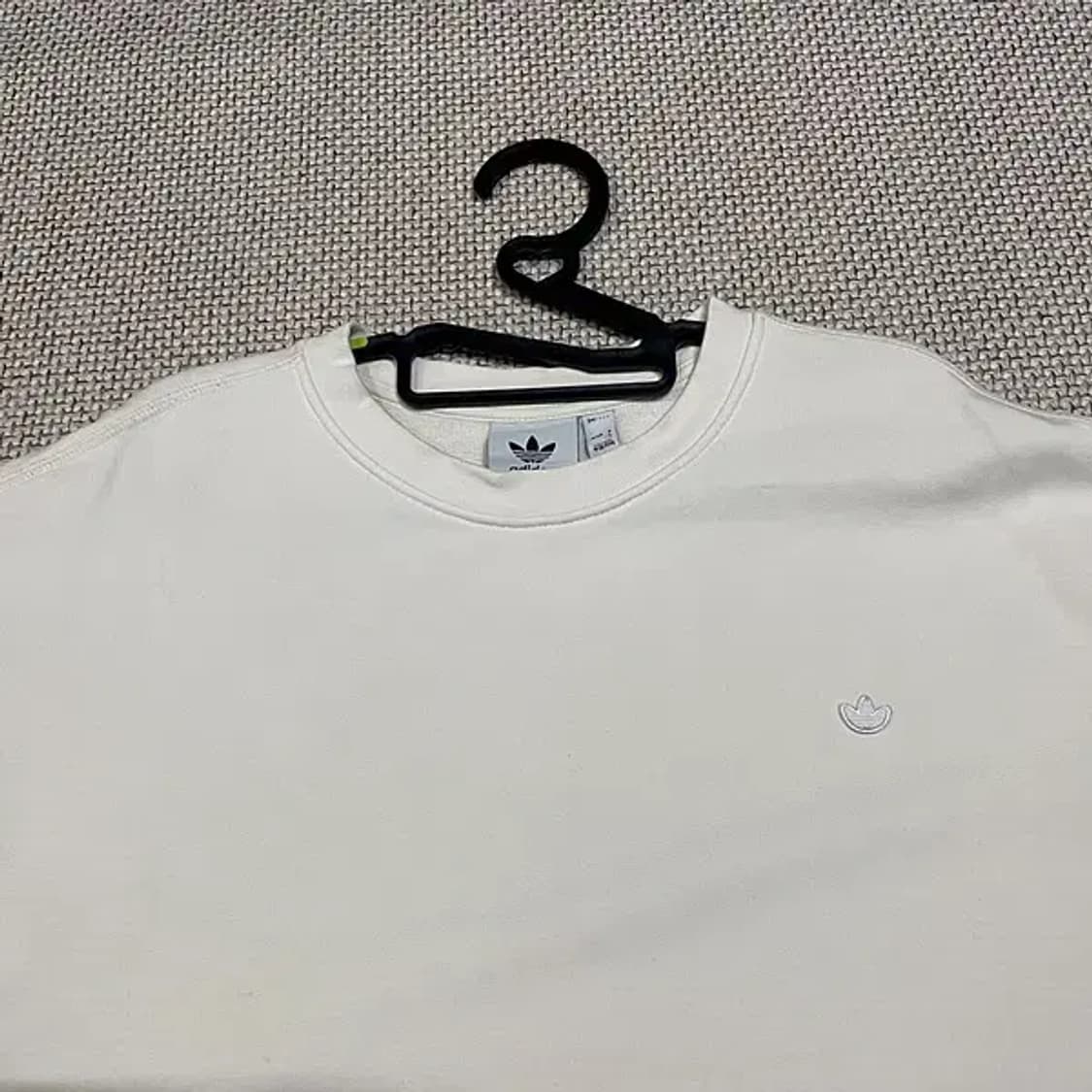 L 아디다스 프리미엄 크루 맨투맨 N.5831 상품이미지2