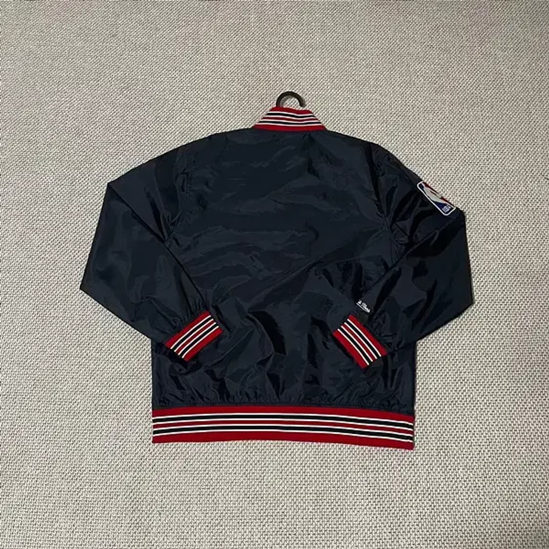 M 미첼앤네스 시카고 불스 웜업 바람막이 N.6512 상품이미지3