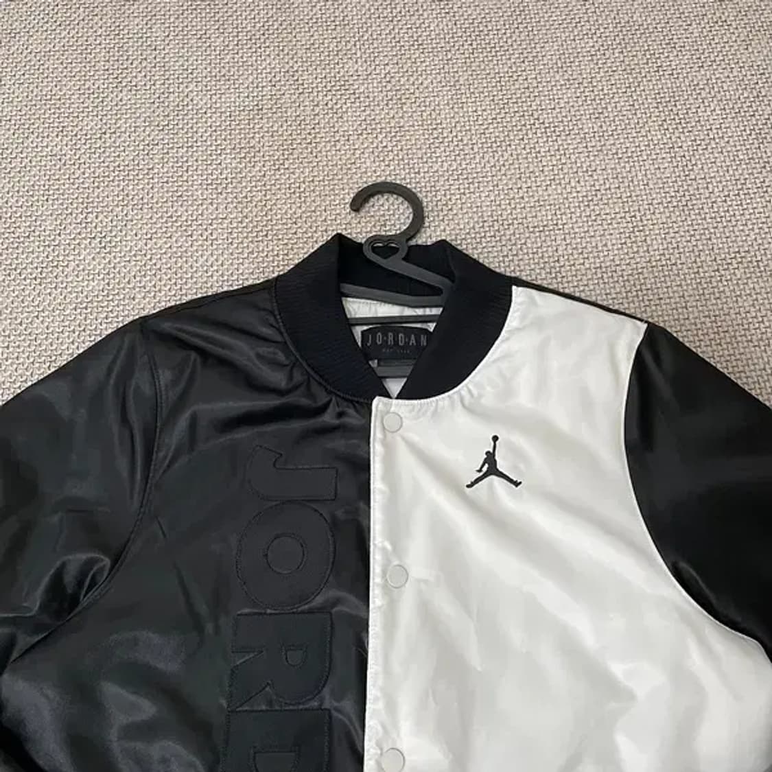 S 나이키 조던 바시티 누빔 자켓 N.6580 상품이미지3