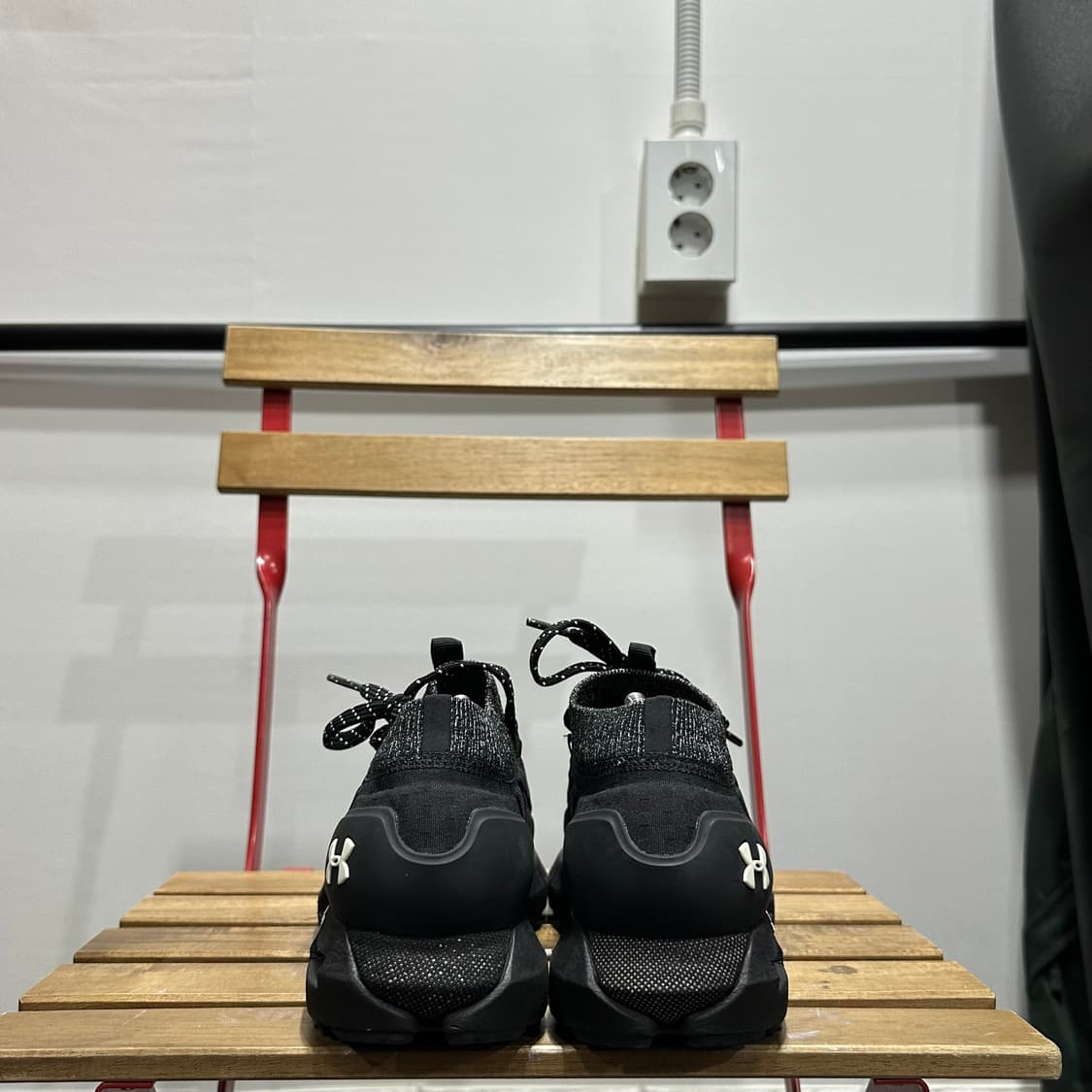 265) 언더아머 운동화 남성 남자 런닝화 UA HOVR 팬텀 RN 상품이미지4