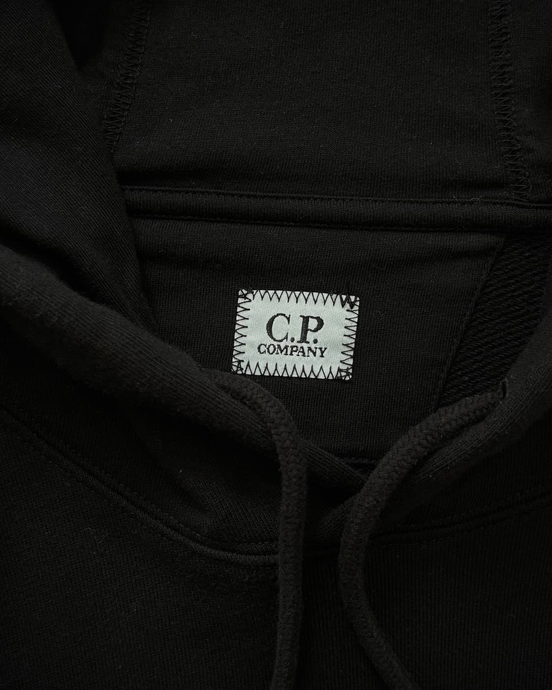 C.P company CP 씨피컴퍼니 다이애그널 렌즈 와펜 오버 후드티 상품이미지5