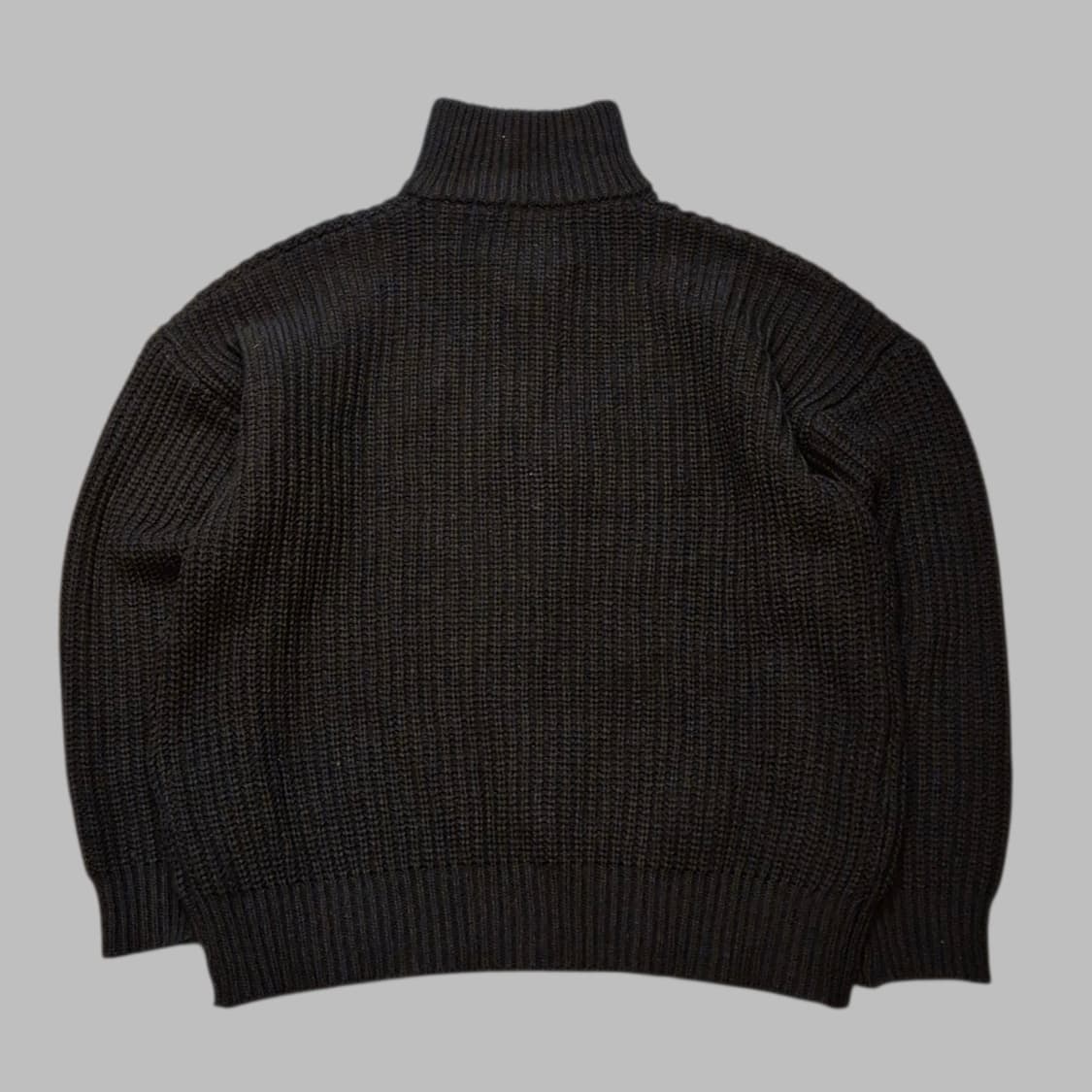 FREE 블랙 하프집업 니트 상품이미지2