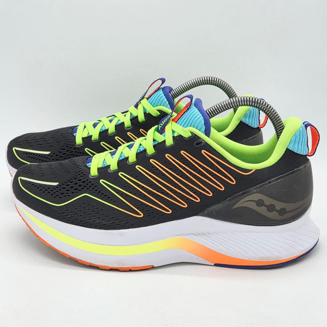 써코니 엔돌핀 시프트 퓨처 블랙 (265) 상품이미지1