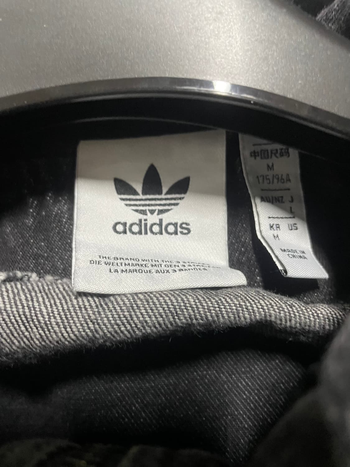 아디다스 아딜레늄 데님 라이더 자켓 상품이미지4