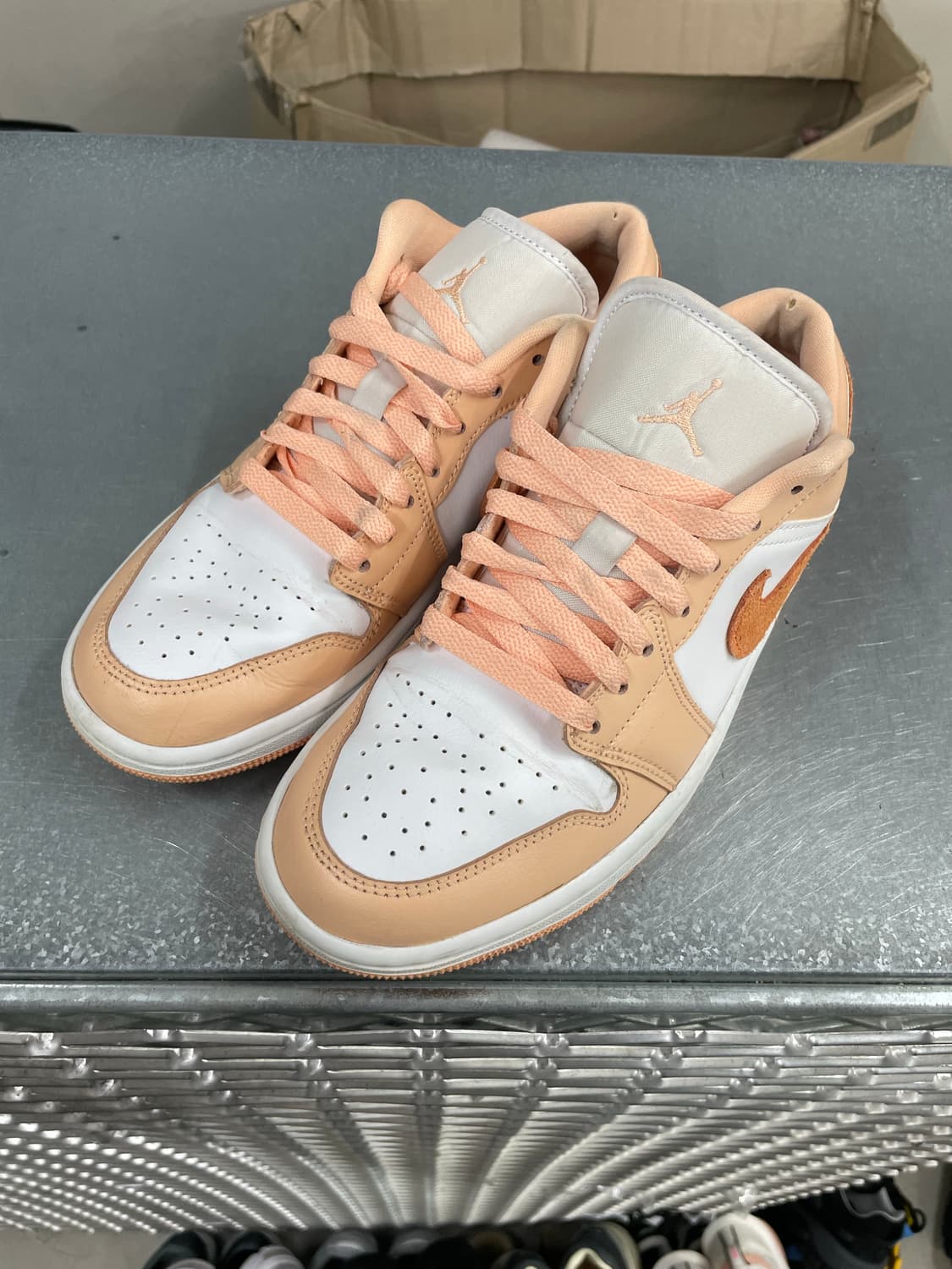 나이키 에어 조던 1 선셋 헤이즈 250 상품이미지2