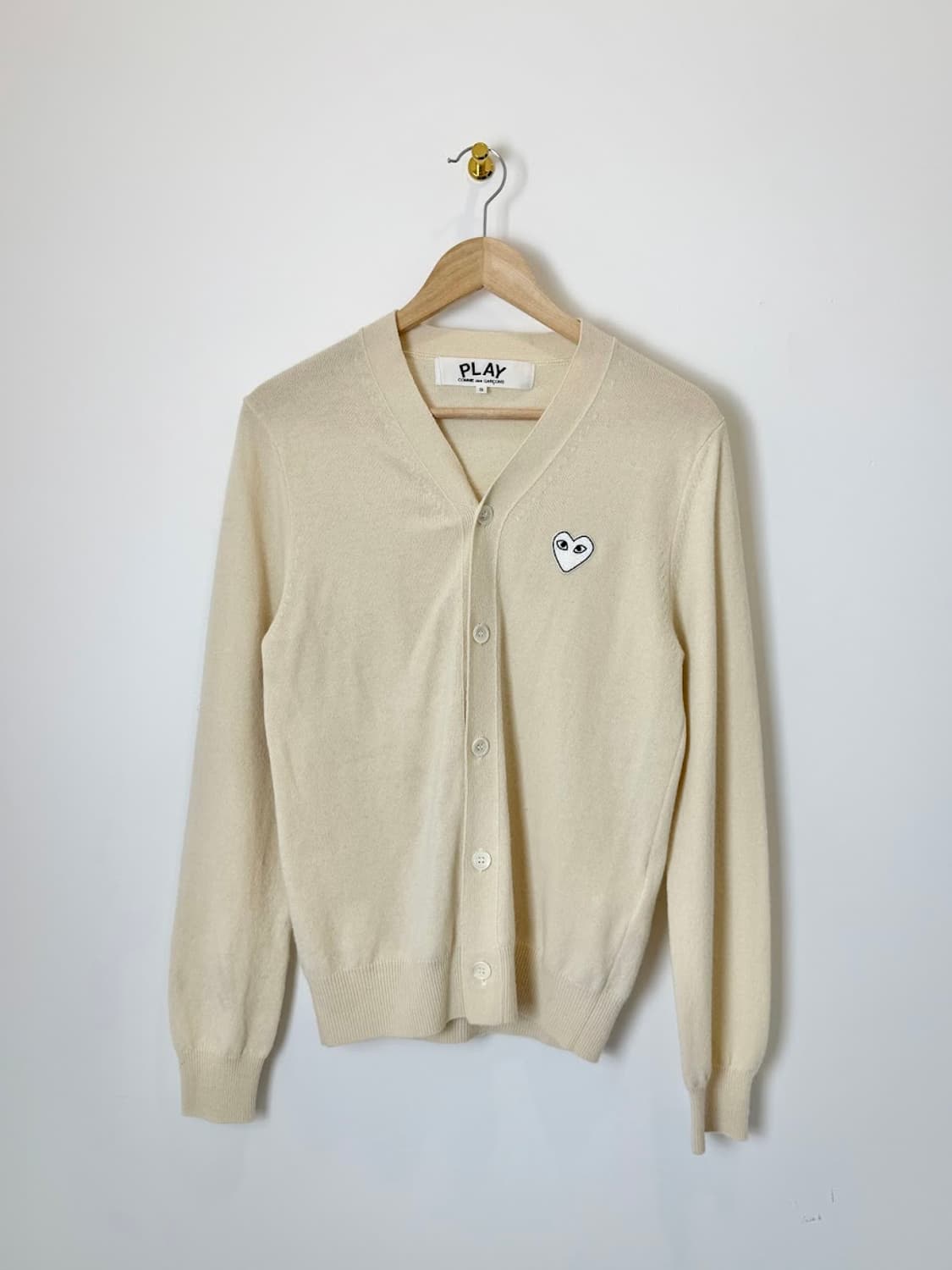 꼼데가르송 화이트와펜 가디건 아이보리 상품이미지1