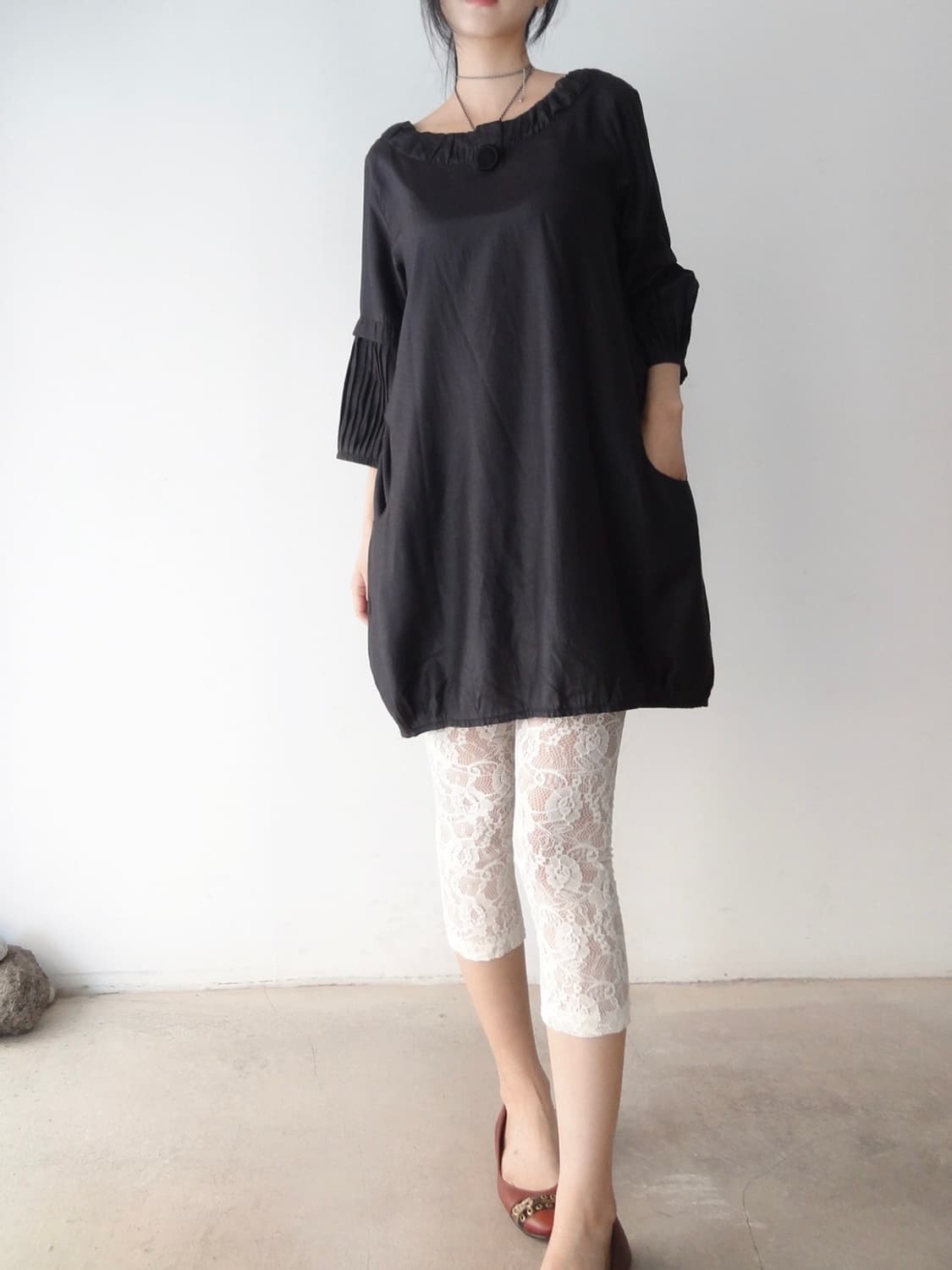 Glossy corsage ops & top / black 상품이미지6