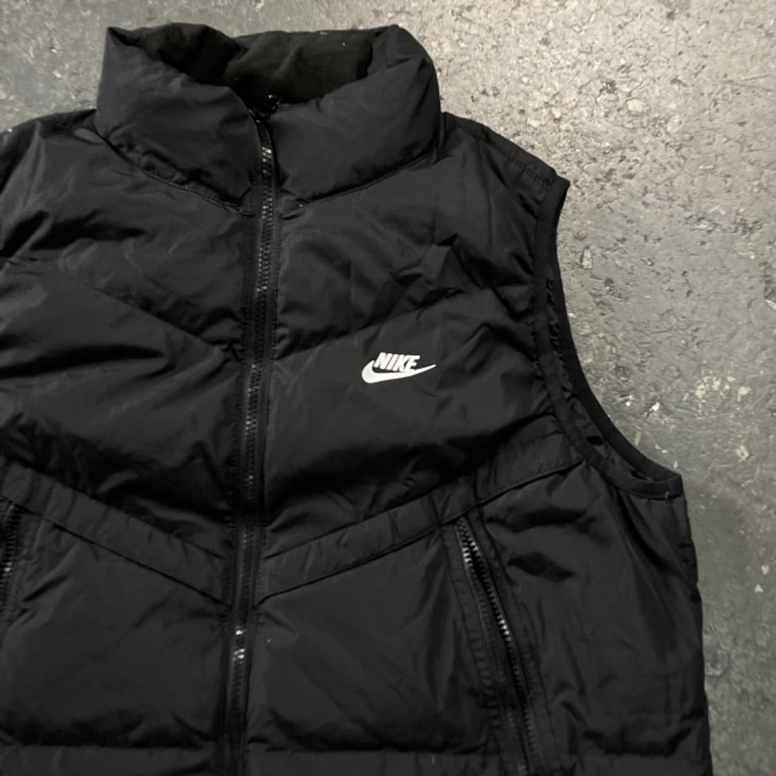 100 나이키 스톰핏 패딩조끼  상품이미지2
