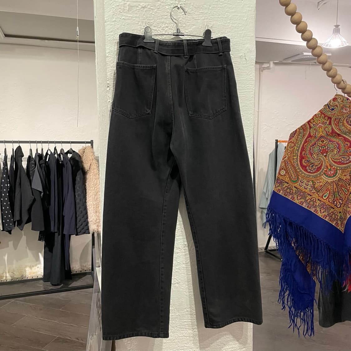 르메르 트위스티드 데님팬츠 상품이미지3