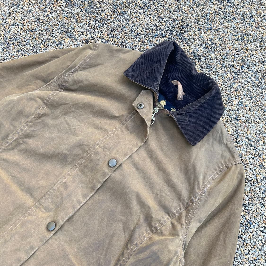 바버(BARBOUR) 뉴마켓 왁싱 자켓 상품이미지2