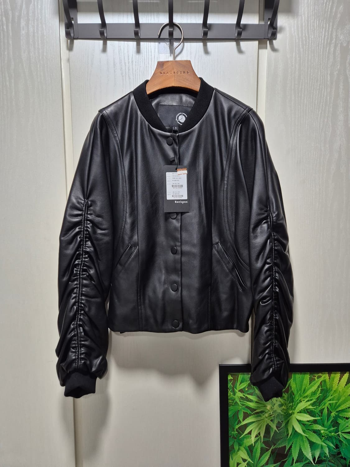 빈티지 블랙 레더 셔링 자켓.새상품 상품이미지1