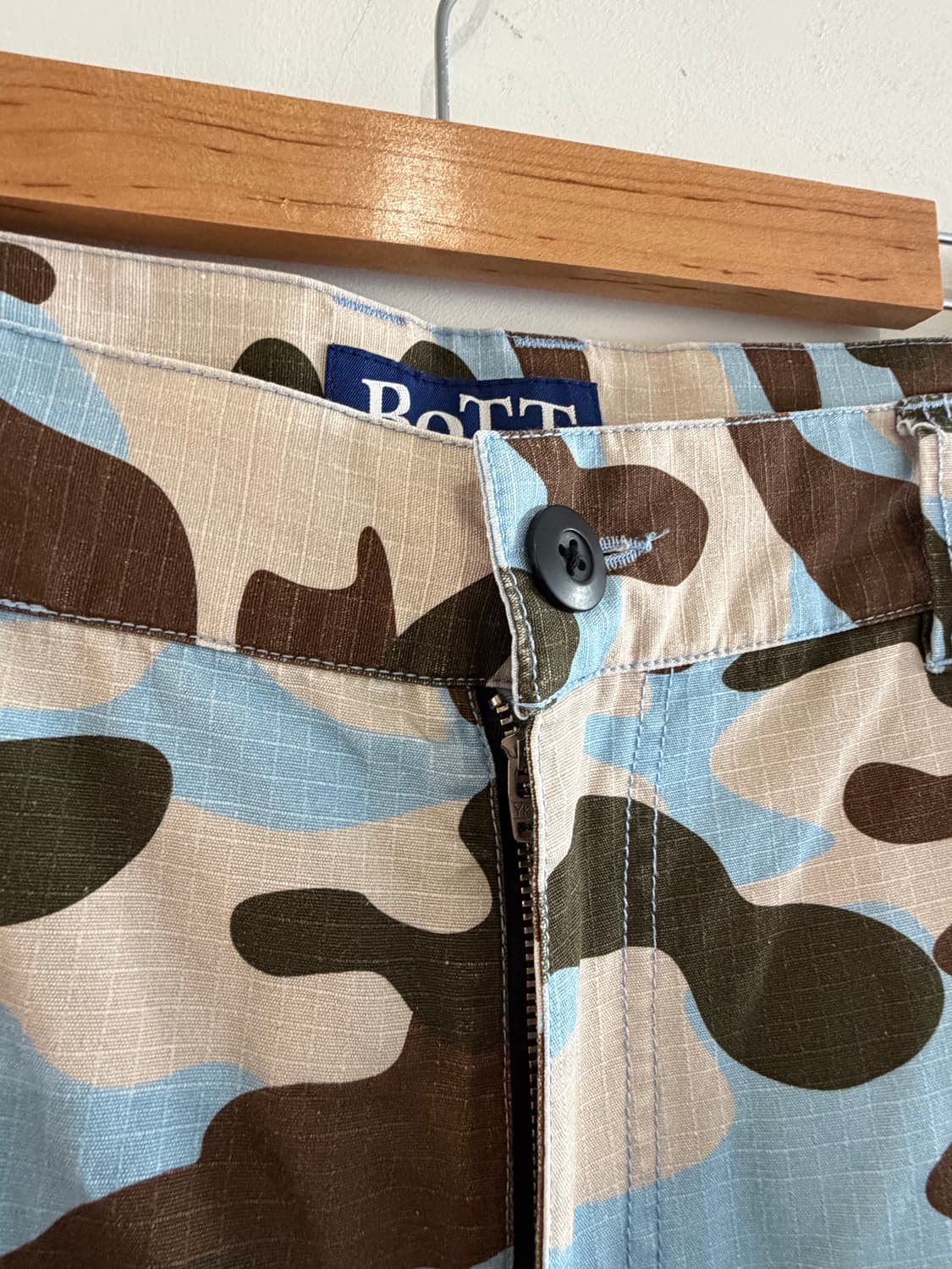 Bott 보트 멀티컬러 카모플라쥬 립스탑 카고팬츠  상품이미지4