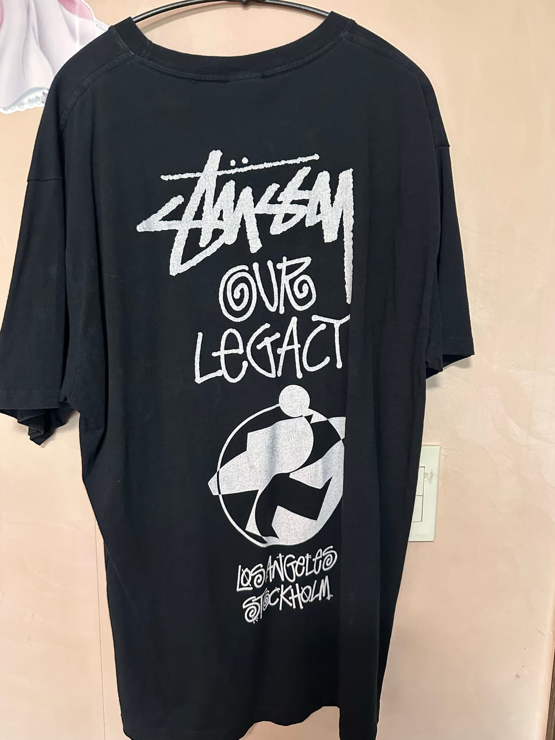 L) 스투시 x 아워레가시 서프맨 2 피그먼트 다이드 티셔츠 블랙 상품이미지6