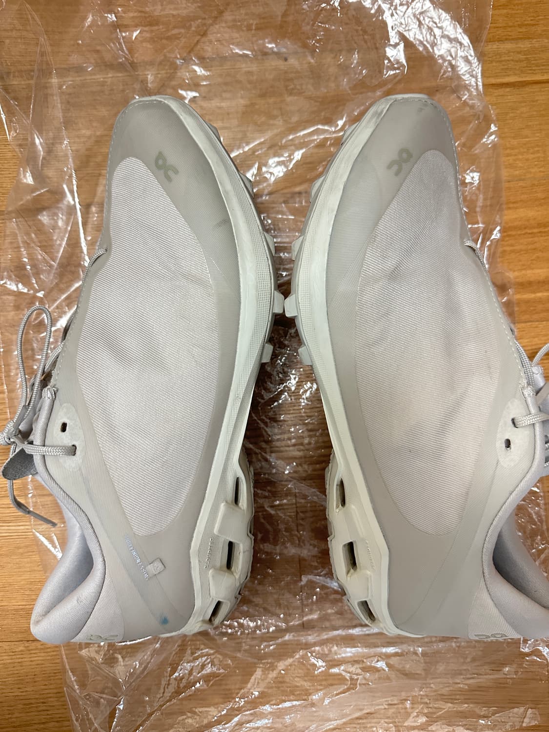 [260] 온러닝 파프 클라우드 벤쳐 아이스문 상품이미지3