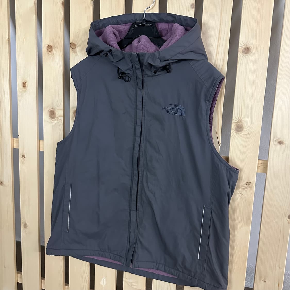 (M) 노스페이스 그레이 퍼플 바람막이 후드 베스트 조끼 상품이미지2