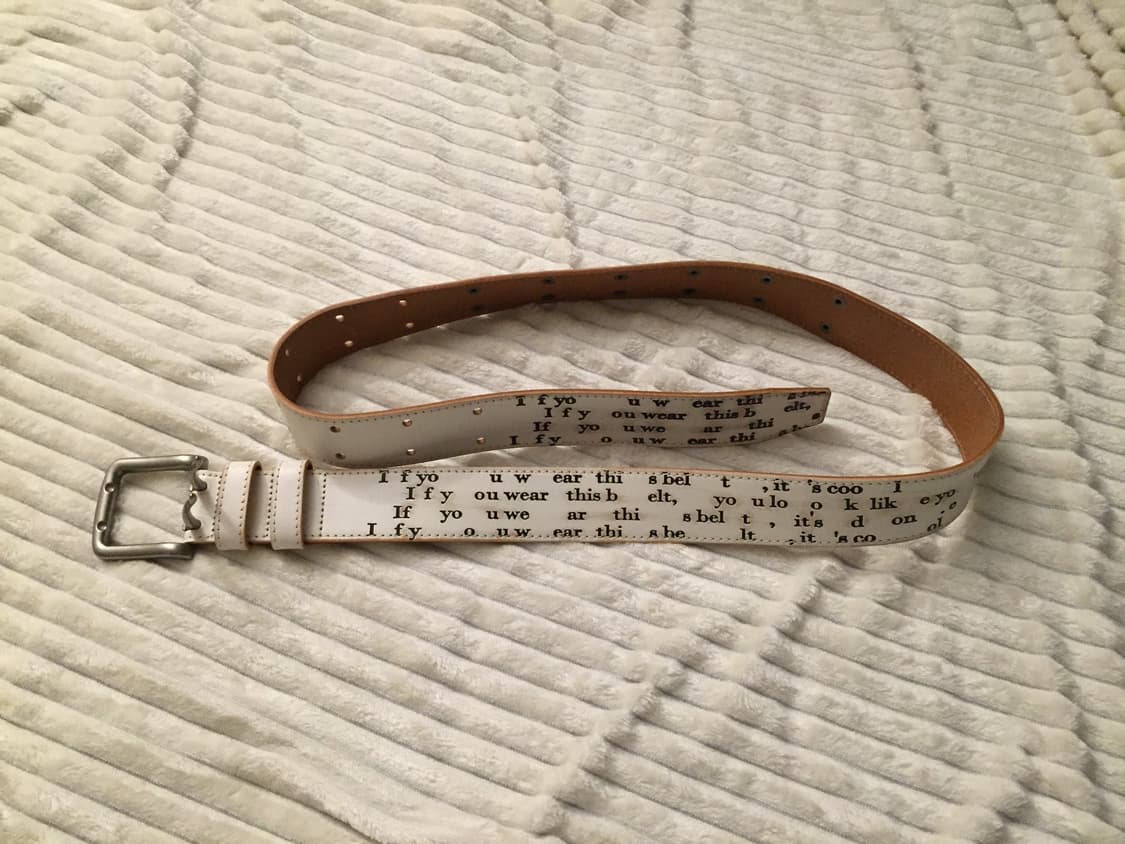 아캄 Typography Leather Belt (White) 상품이미지2