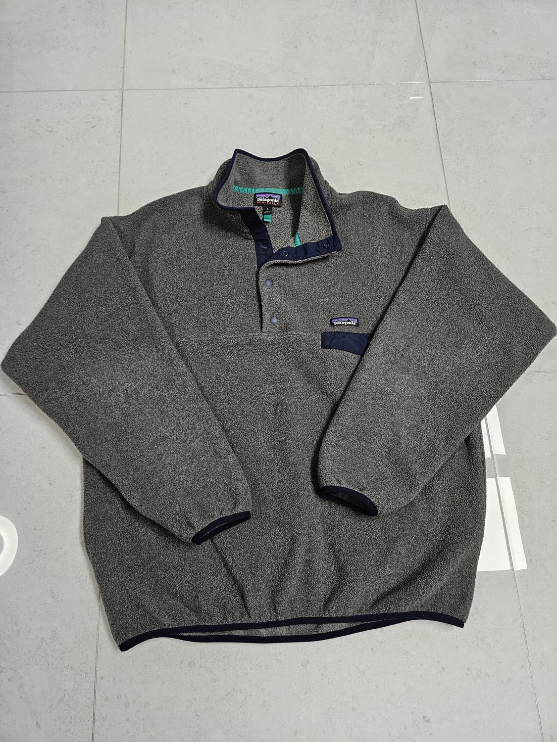 파타고니아 신칠라 L 니켈 네이비 상품이미지1