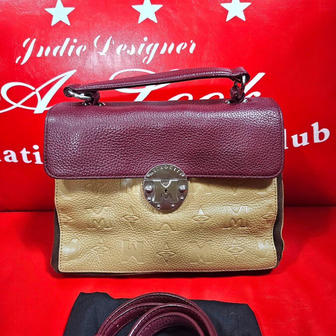 메트로시티 배색 시그니쳐 로고 가죽 토트 크로스백  상품이미지2