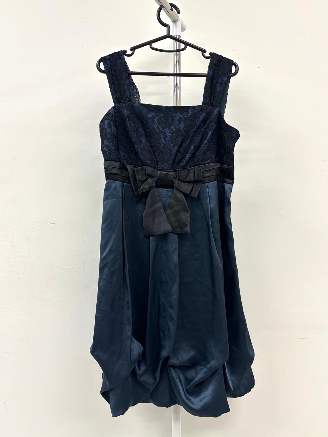 빈티지 고딕 원피스 드레스 상품이미지5