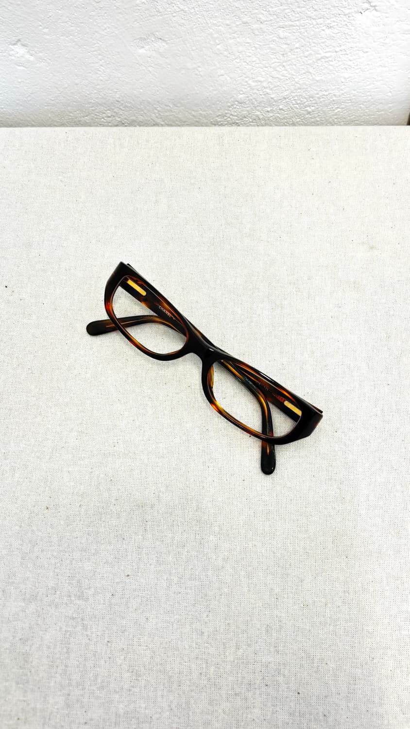 CHANEL tortoiseshell logo glasses 상품이미지9