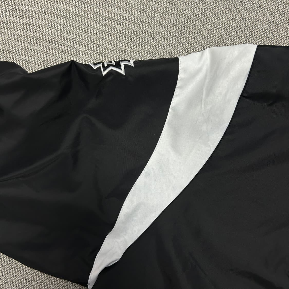 뉴발란스 KT위즈 춘추자켓(2XL) 상품이미지9