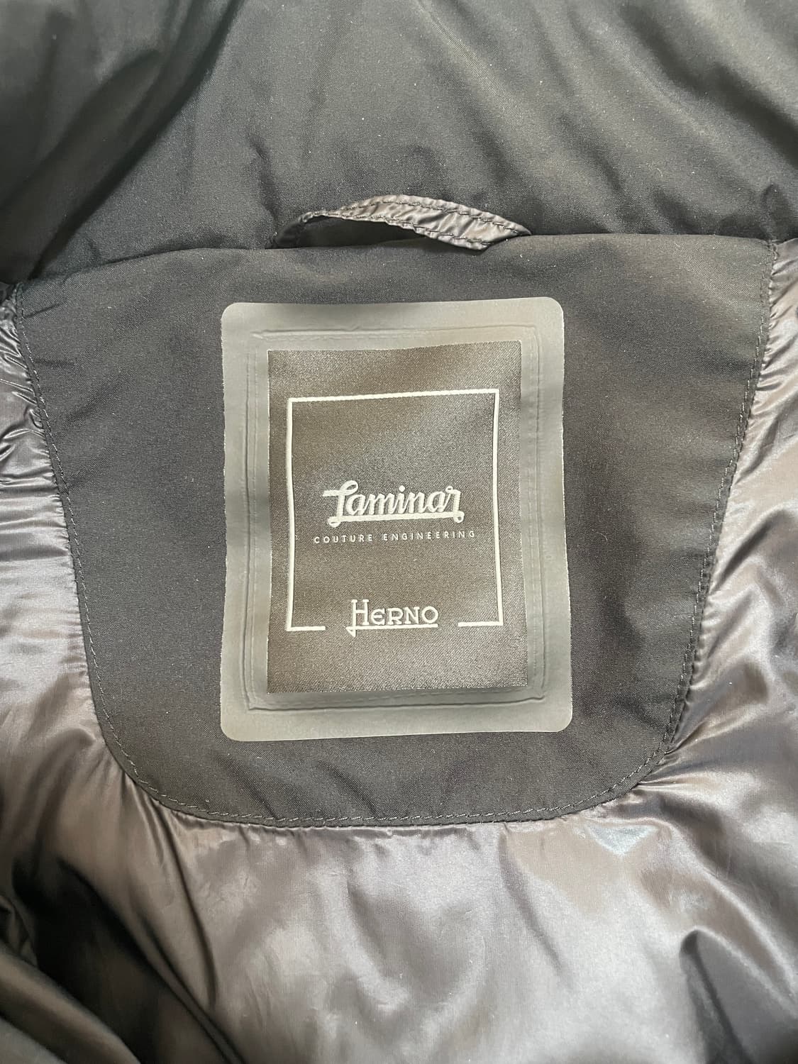 Herno Laminar 에르노 라미나 고어텍스 숏패딩 40사이즈 상품이미지9