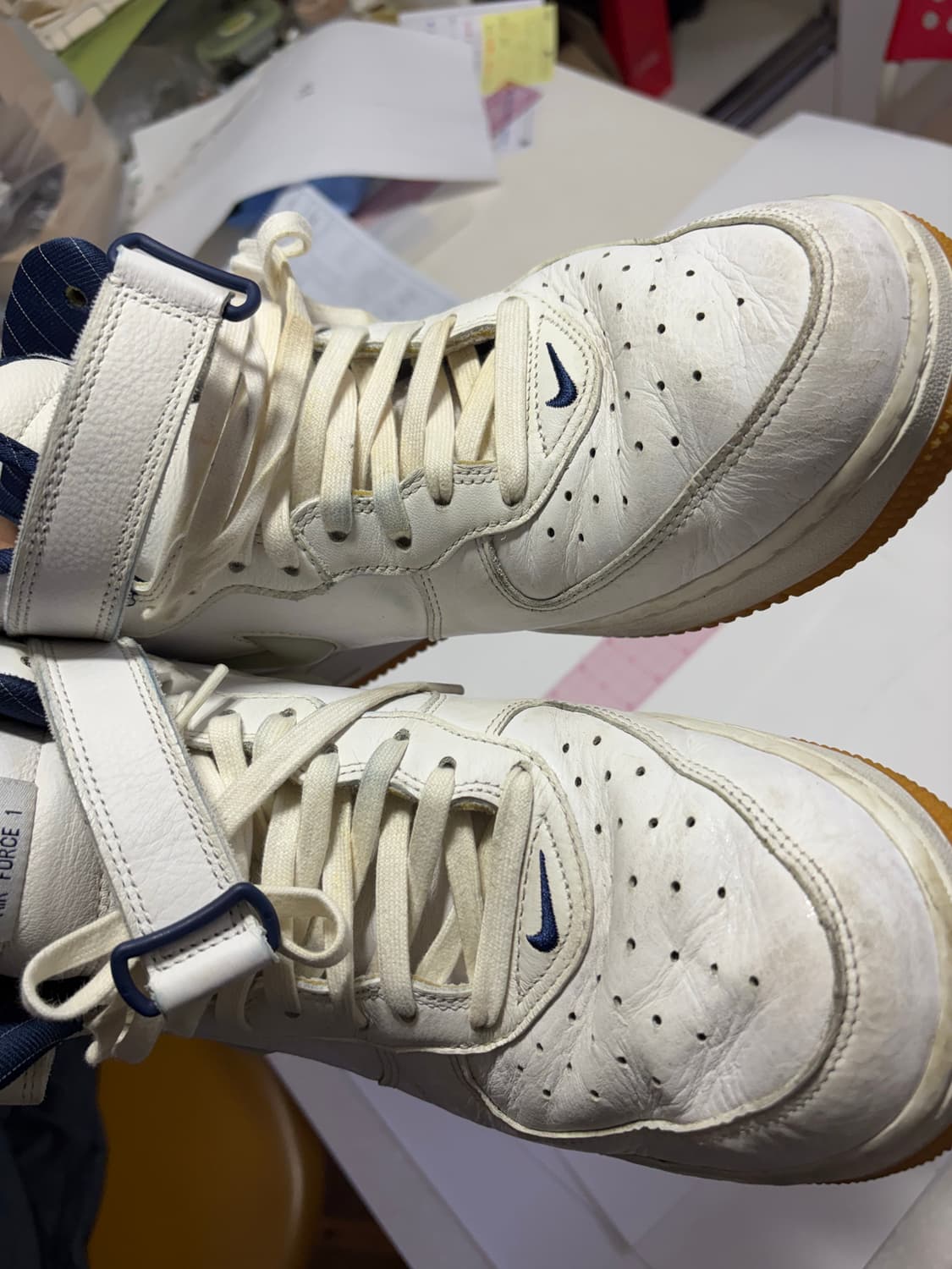 나이키 에어포스 1 미드 QS NYC 화이트 미드나잇 네이비 상품이미지3