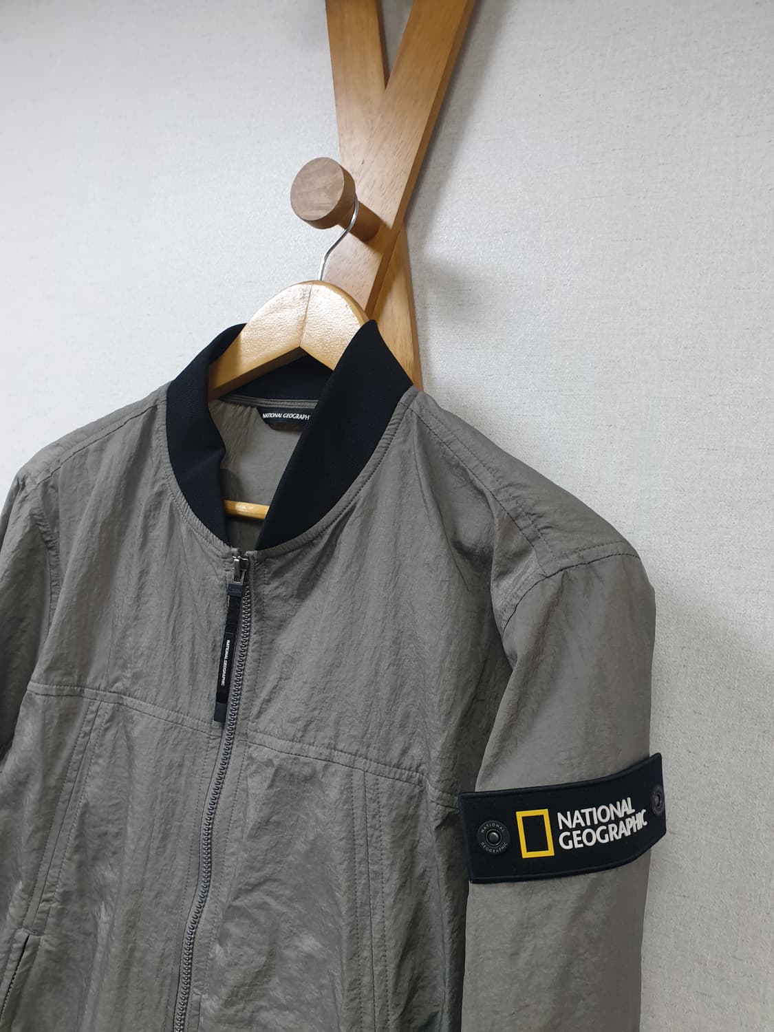 [m/95] 내셔널지오그래픽 바람막이 봄버자켓 상품이미지1