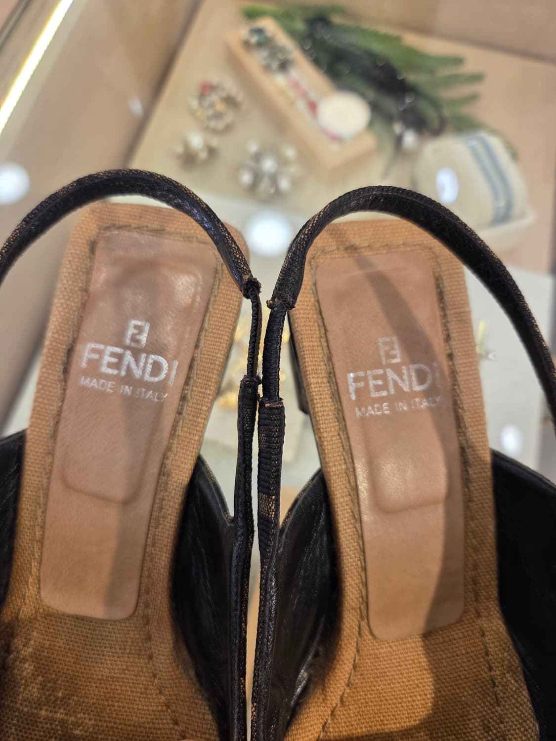 FENDI 팬디 슬링백 샌들 상품이미지6