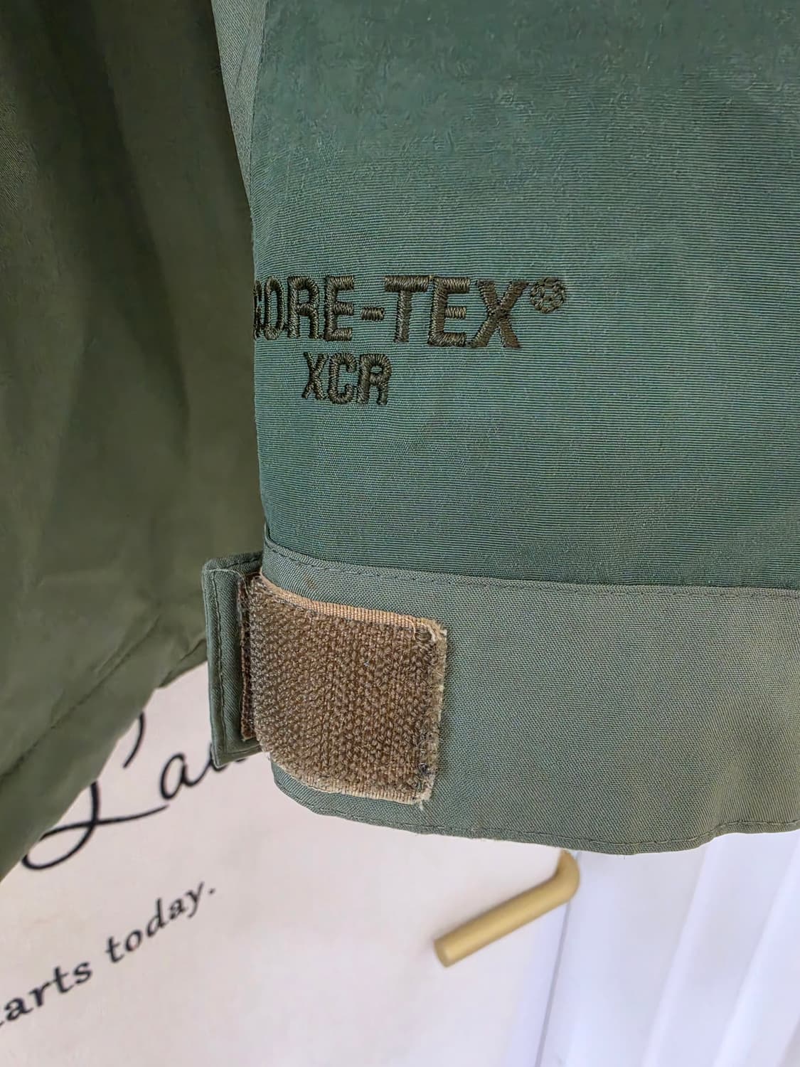 코오롱 스포츠 그린색 고어텍스 바람막이 자켓 상품이미지2